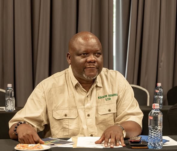 MUZ General Secretary George S. Mumba addressing a press briefing on ZCCM welfare systems